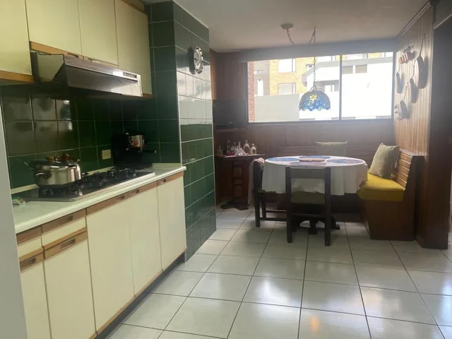 Vendo Lindo Departamento en La Carolina / Frente Al Parque — imagen 4