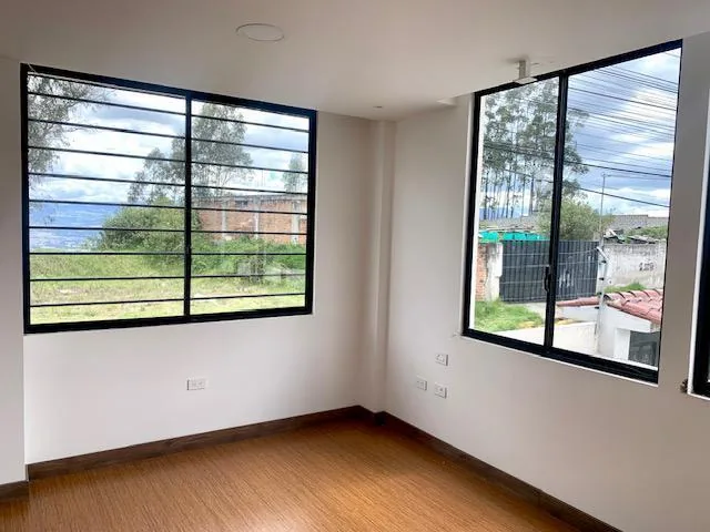 Vs Autopista Gral Rumiñahui, Vendo Casa Vip 2d 87 m² Terraza Propia 60 m² — imagen 5