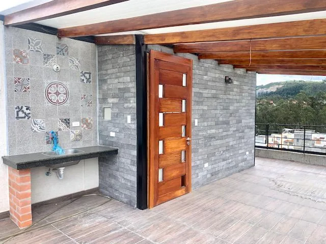 Vs Autopista Gral Rumiñahui, Vendo Casa Vip 2d 87 m² Terraza Propia 60 m² — imagen 2