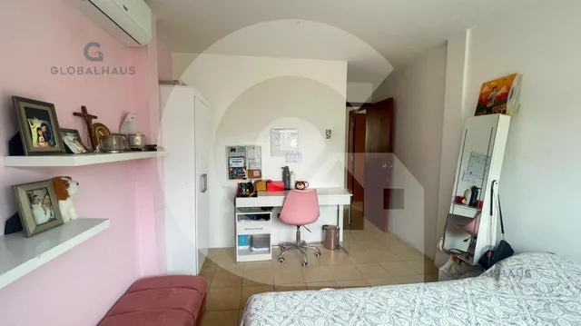 Venta de Casa con Terreno en Urbanización Compostela m. B. Guayas — imagen 2