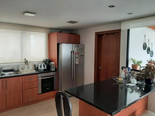 Venta de Casa en Conjunto, No Es Adosada, Cuenta con Áreas Verdes — imagen 5