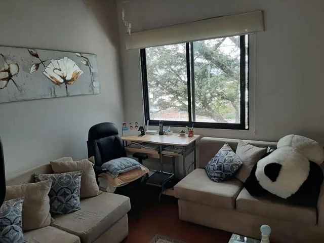 Venta de Casa en Conjunto, No Es Adosada, Cuenta con Áreas Verdes — imagen 4