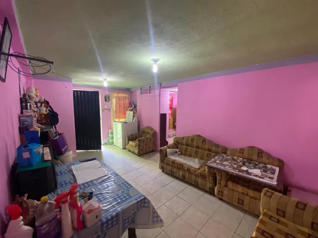 Casa Rentera de Venta en Quito, Sector de La Roldos — imagen 4