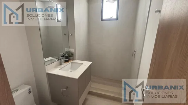 Casa en Monteserrín — imagen 4