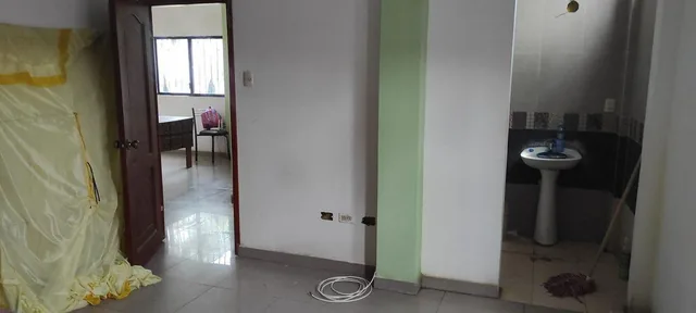 Casa de Venta en Manta Zona Norte Interbarrial Jg, Manabí — imagen 2