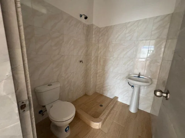 Venta de Casa Zona Norte Manta Fa, Manabí — imagen 4