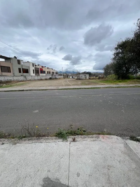 Terreno de 2007 m² en Venta Sector Huachi Chico Sur de Ambato, Tungurahua — imagen 5