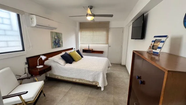 Departamento Frente Al Mar en Malecón de Salinas – Venta o Alquiler — imagen 3