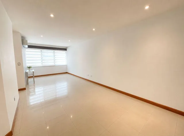 Vendo Departamento en Zona Ceibos, Guayas — imagen 4