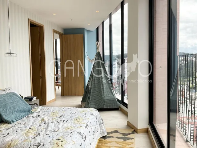 Departamento 3 Dorm. Parque La Carolina Quito — imagen 3
