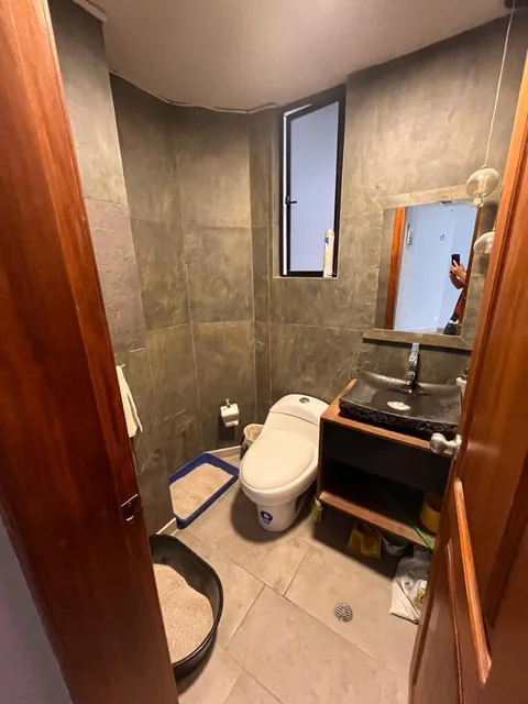 Venta Amplio Depar 3 Dorm 170 m² Monteserrin — imagen 2