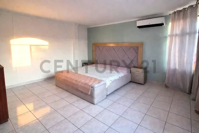 Venta de Casa en Ceibos Norte J. Zav, Guayas — imagen 5