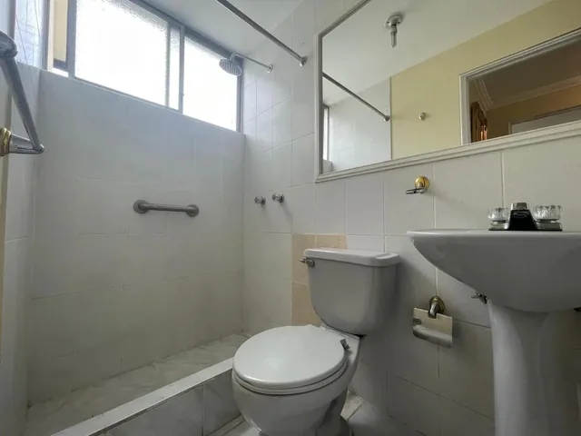 Casa en Venta Jardines de Carcelén — imagen 5