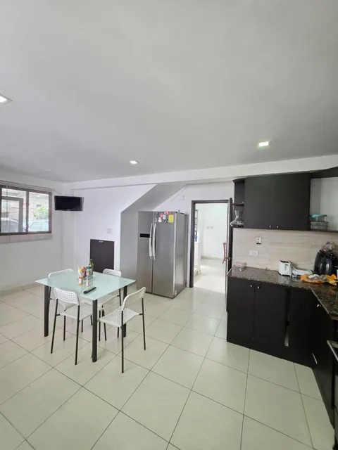 Exclusiva Casa en Venta en Urb. Alamo Km 2.5 Samborondon, Guayas — imagen 2