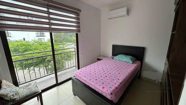 Venta de Casa en Urb Villas del Bosque - Pérgola, Piscina con Cascada -. V. B, Guayas — imagen 2