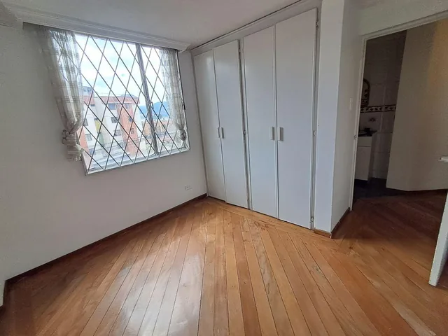 Sector Agua Clara en La Ofelia Vendo Bonito Departamento 92 m². Garaje. Terraza — imagen 4