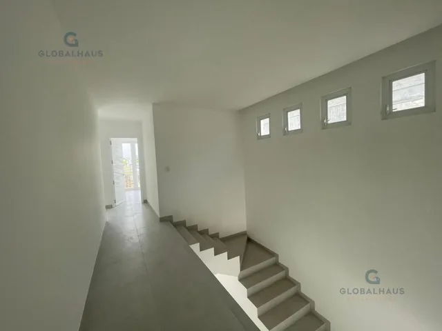 Venta de Casa en Urb. Aires Norte, 4 Hab. Piscina. V. J, Guayas — imagen 5