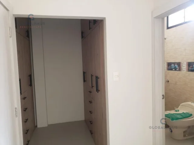 Venta Casa Urbanización La Rioja, La Aurora, 4 Dorm., P. C. Guayas — imagen 3