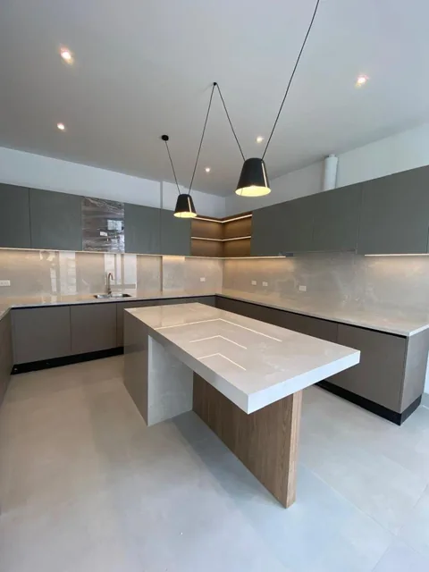 Casa Moderna en Venta en Aires Norte - de Estreno, Guayas — imagen 5