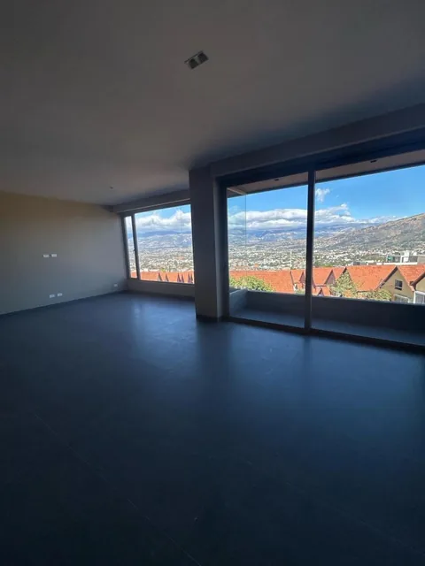 Departamento - Cumbayá — imagen 2