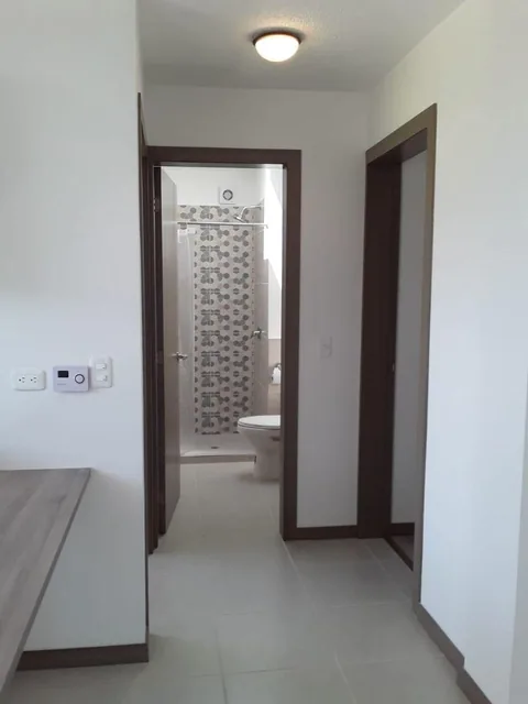 Departamento Dos Dorm. Oportunidad - Tumbaco — imagen 5