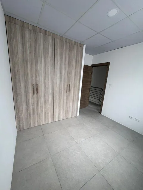 Se Vende de Estreno Casa en Urb Belén de Norte, 3 Habitaciones, Guayas — imagen 2