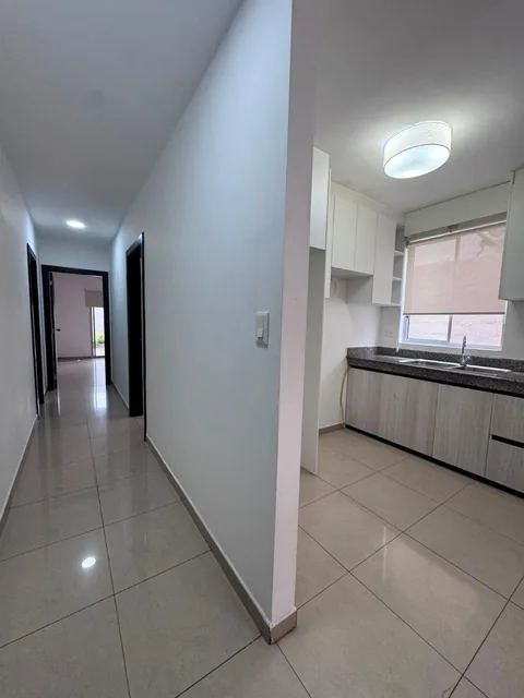 7647. Urb. Puerto Azul - Via La Costa Km 9, Vendo Departamento 2 Dorm. $145.000. Guayas — imagen 5