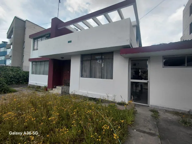 Casa y Terreno Ideal Para Proyecto Inmobiliario — imagen 4