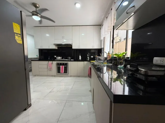 Casa en Venta en Urb. Palmar del Rio - Km 4 Samborondon, Guayas — imagen 2