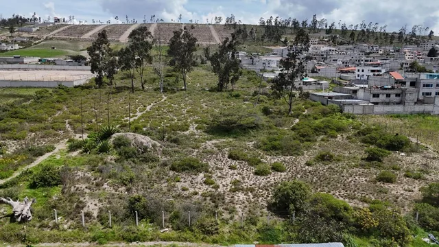 Venta de Terreno Calderón Bellavista Barrio Ana Maria — imagen 2