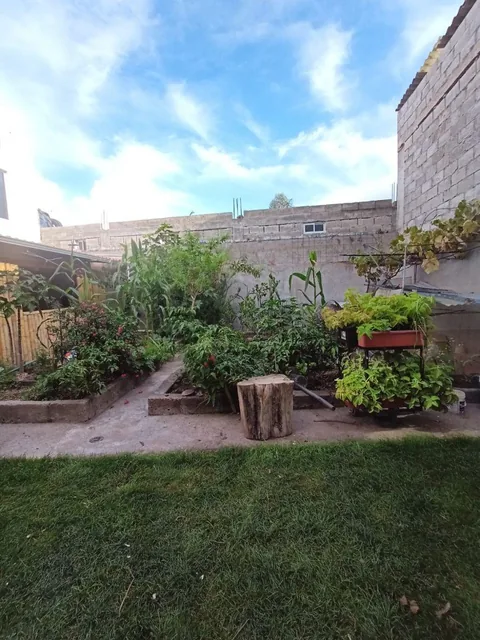 Casa Rentera en Venta | Oportunidad de Inversión en Colinas del Valle | Calderón — imagen 2