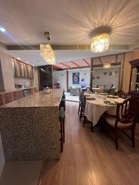 Departamento de 3 Dorm. en Venta. Puertas del Sol. Azuay — imagen 5