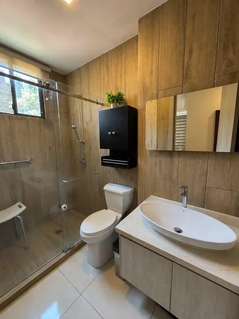 Lindo Departamento Planta Baja, Guayas — imagen 2