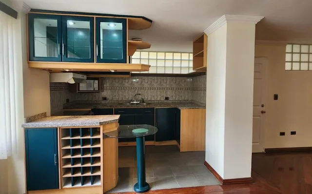¡Hermoso Apartamento Norte de Quito! ¡Comodidad y Estilo en un Solo Lugar! — imagen 4