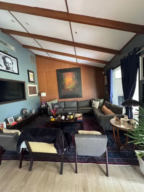 El Cortijo Villa con 2300 m Const 450, Guayas — imagen 5