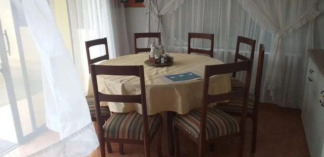 C/ Calacalí, Casa Amoblada de 600 m² en Arriendo, 800 m² de Terreno — imagen 2