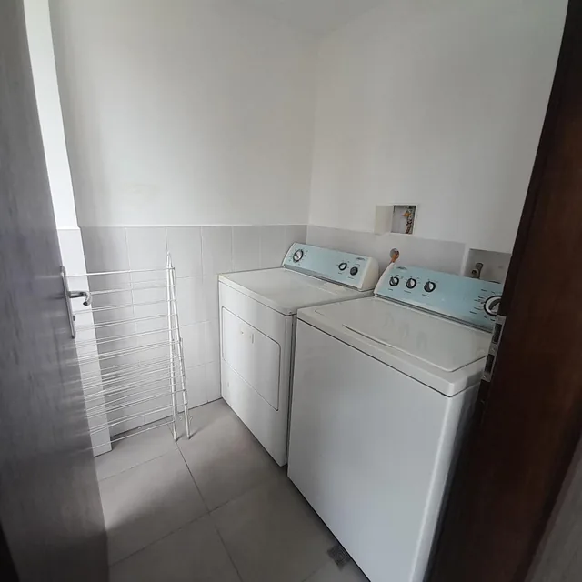 Departamento de Venta y Renta en Monteserrín — imagen 2