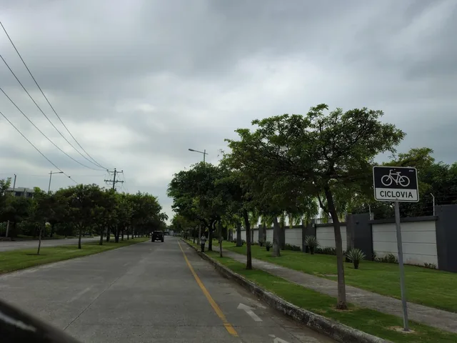 Terreno a La Venta en La Urb. Isla Mocoli Etapa Barlovento, Guayas — imagen 4