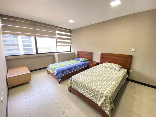 Departamento Amoblado en Venta en Torre Bellini, Puerto Santa Ana. Guayas — imagen 3
