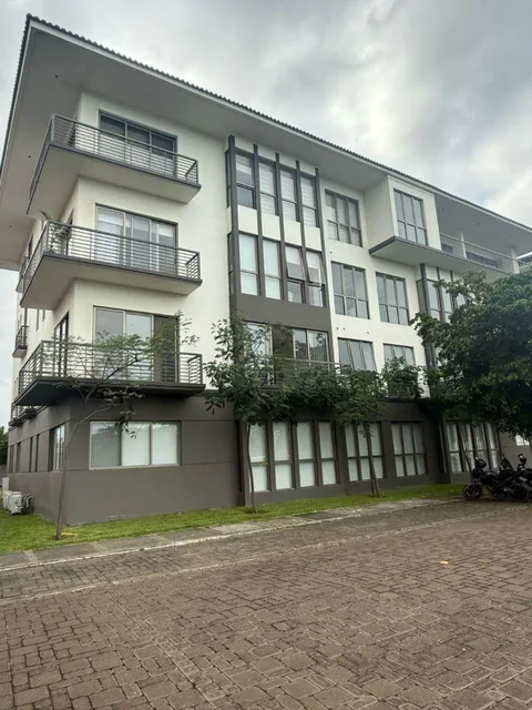 Departamento Planta Baja Vista Al Lago de Estreno en Venta Isla Mocoli, Guayas — imagen 2