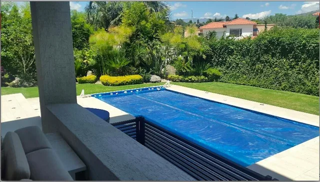 Cumbaya. Casa Moderna de Venta en Urb. Exclusiva — imagen 5
