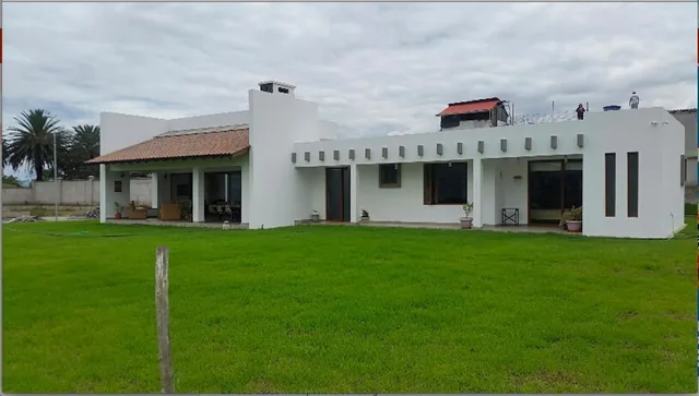 Puembo Casa en Venta por Estrenar Sector Club Arrayanes — imagen 5