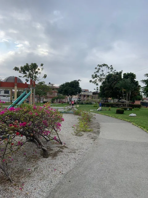 Terreno en Acuarelas del Rio Listo Para Listo Para La Venta. Guayas — imagen 5