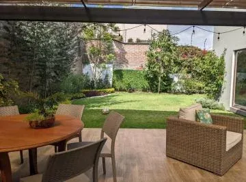 Espectacular Casa 3 Dorm. (Opción a 4), Amplios Jardines, Urbanización Privada, Nayón — imagen 2