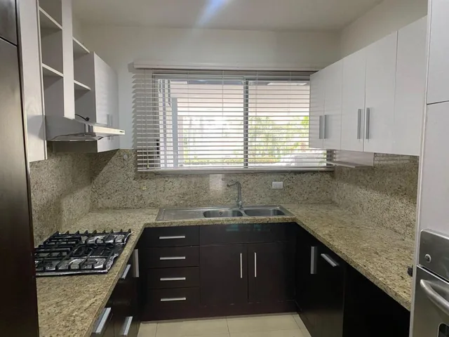 Vendo Hermoso Departamento en Samborondon, Guayaquil Tenis Club, Planta Baja, Guayas — imagen 4