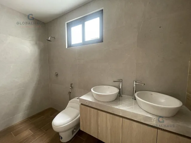 Venta de Casa en Urb. Mallorca 3 Habitaciones. My. Z. Guayas — imagen 5