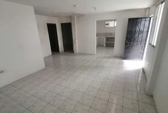 Se Vende Casa de 2 Pisos con Galpon, Babahoyo, Los Ríos — imagen 5