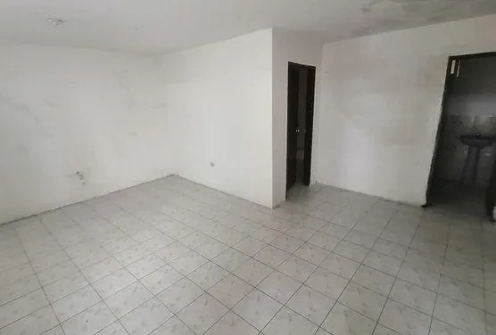 Se Vende Casa de 2 Pisos con Galpon, Babahoyo, Los Ríos — imagen 4