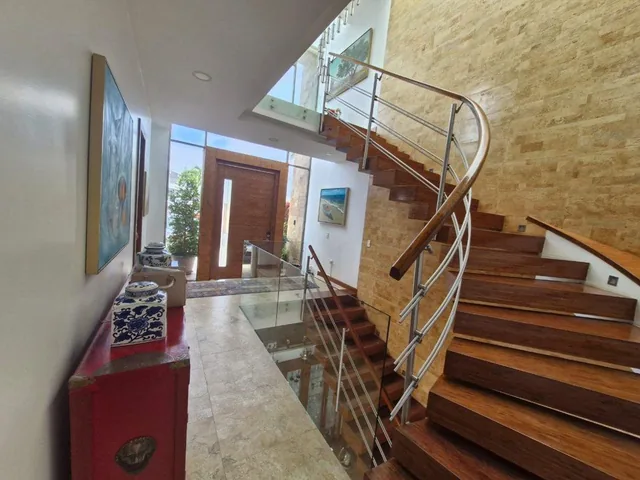 Casa en Urbanización de Venta en Manta Sector Sur, Manabí — imagen 4