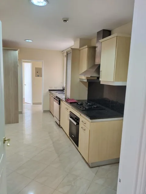 Amplio Dep de Renta o Venta 4 Dorm. de Lujo — imagen 4